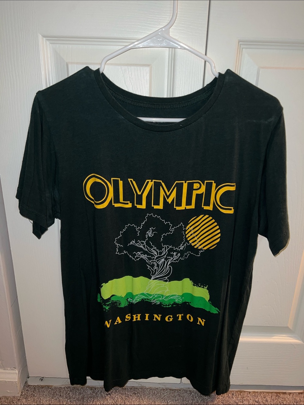 Olympic Washington Black Short Sleeve Graphic Tee